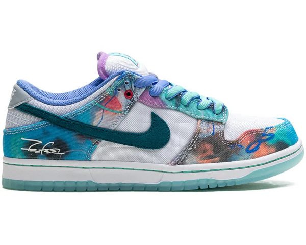 SB Dunk 'Bleached Aqua'