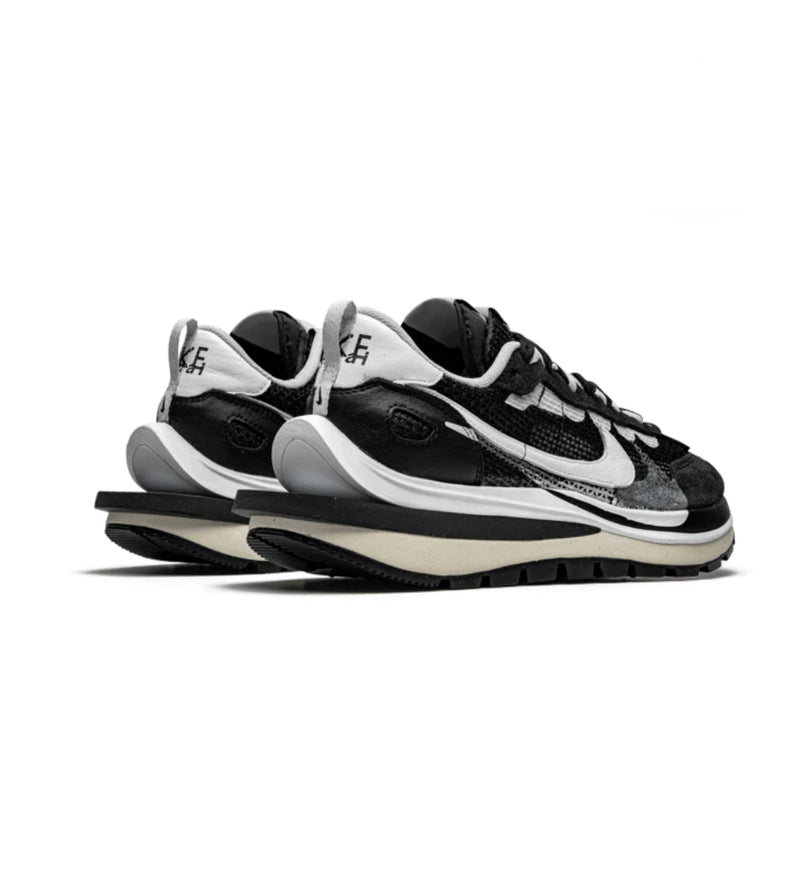 Nike Vaporwaffle Sacai Black White