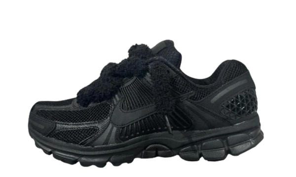 VOMERO 5 BLACK "FLUFFY LACES"